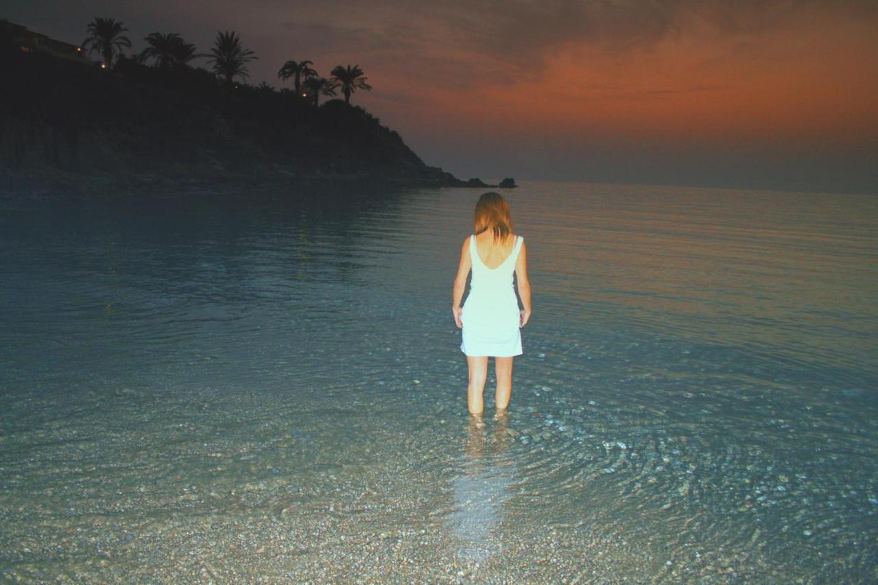 Blue Coral Beach Villas Three Exclusive Villas - Poseidon - Nautilus - Oceanos - And - Baby Coral Bungalow 코럴베이 외부 사진