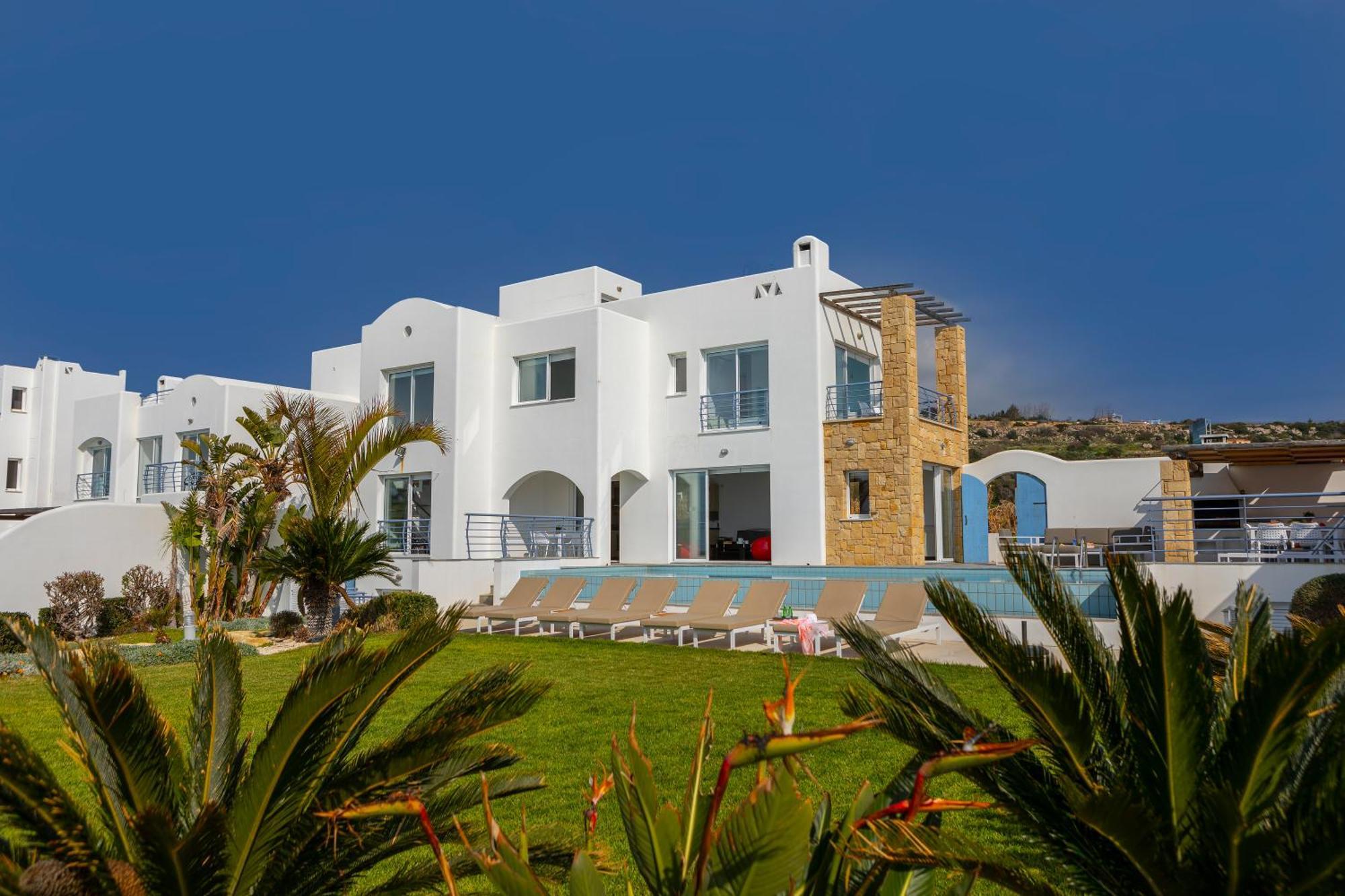 Blue Coral Beach Villas Three Exclusive Villas - Poseidon - Nautilus - Oceanos - And - Baby Coral Bungalow 코럴베이 외부 사진